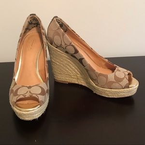 Coach wedges size 7.5